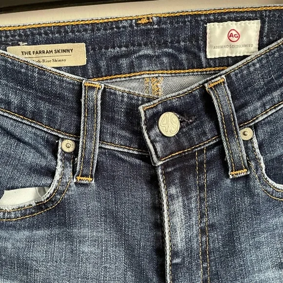 AG Adriano Goldschmied The Farrah High-Rise Distressed Skinny - Picture 3 of 7